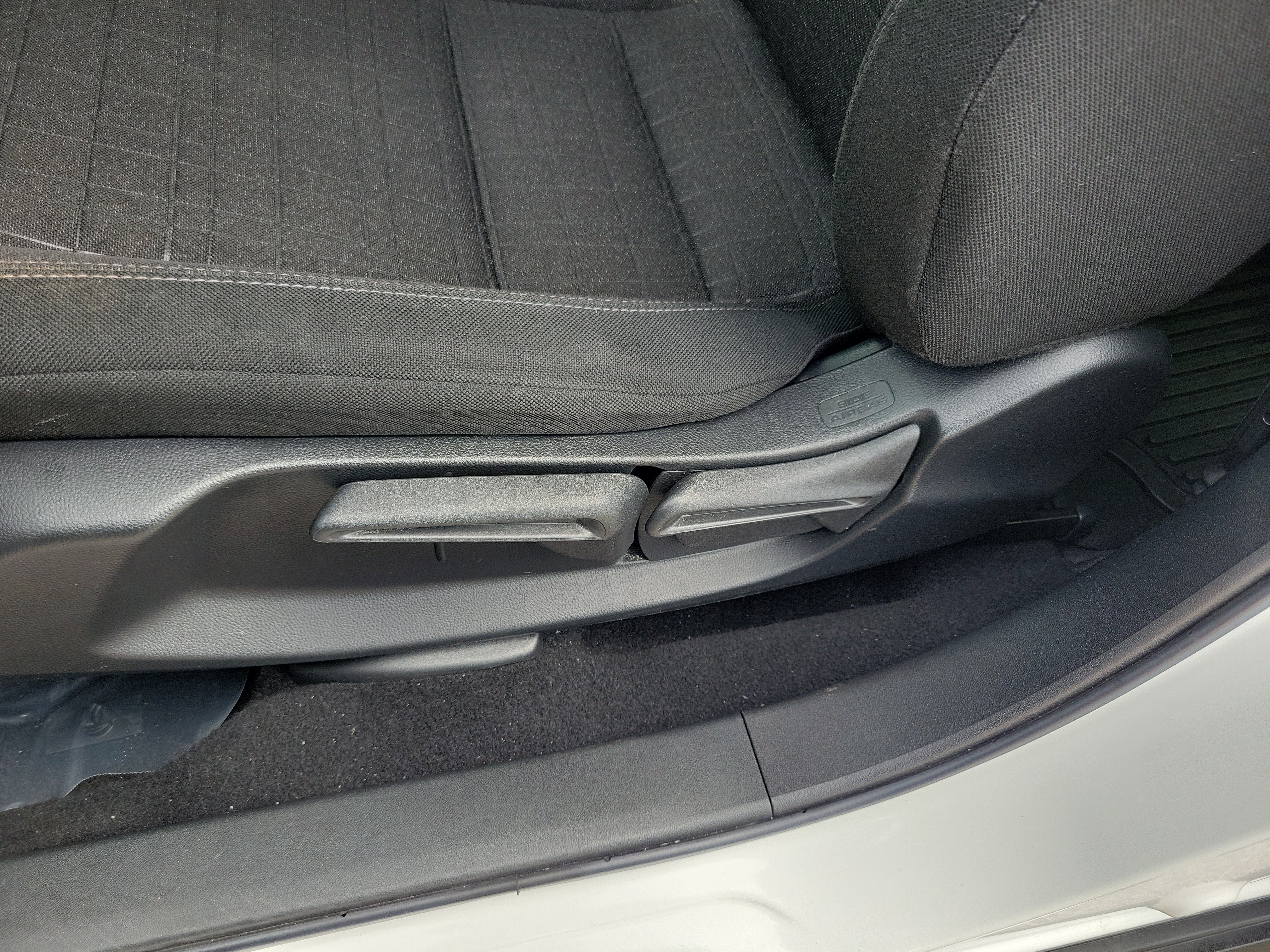 Used 2024 Honda HR-V LX image 22