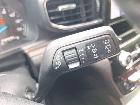 Used 2022 Ford Explorer Limited w/ Equipment Group 301A RWD image 22