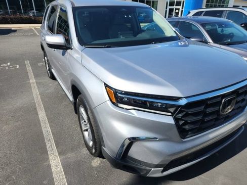 Used 2024 Honda Pilot EX-L image 1