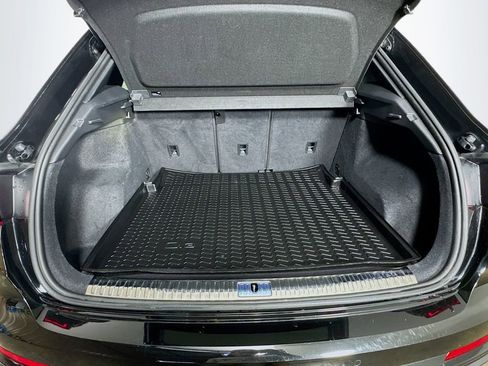 Used 2022 Audi Q3 2.0T Premium w/ Convenience Package image 30