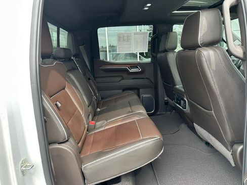 Used 2022 GMC Sierra 1500 Denali AWD/4WD image 41