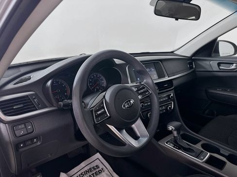 Used 2020 Kia Optima LX FWD image 30