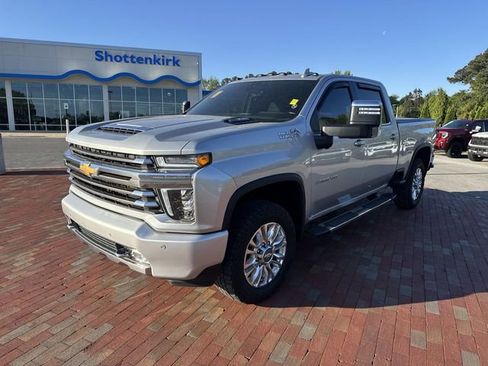 Used 2021 Chevrolet Silverado 2500 High Country w/ Z71 Off-Road Package image 1