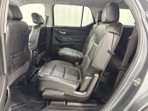 Used 2019 Chevrolet Traverse LT w/ LT Premium Package image 26