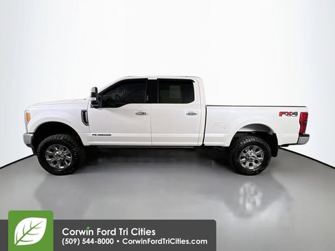 Used 2017 Ford F350 Lariat w/ Lariat Ultimate Package image 6