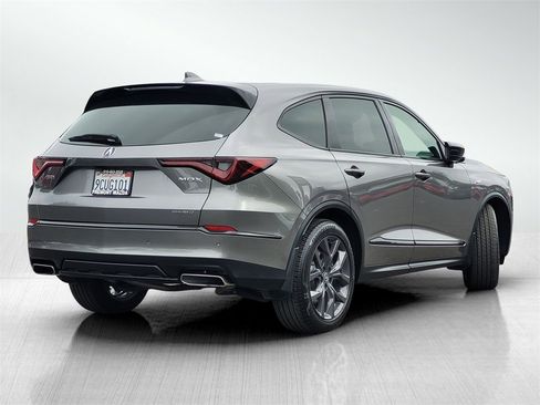 Used 2023 Acura MDX A-Spec image 4