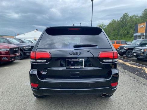 Certified 2020 Jeep Grand Cherokee Altitude AWD/4WD image 3