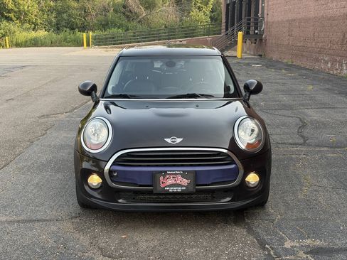 Used 2016 MINI Cooper 4-Door Hardtop FWD image 2