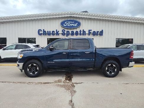 Used 2020 RAM 1500 Big Horn AWD/4WD image 10