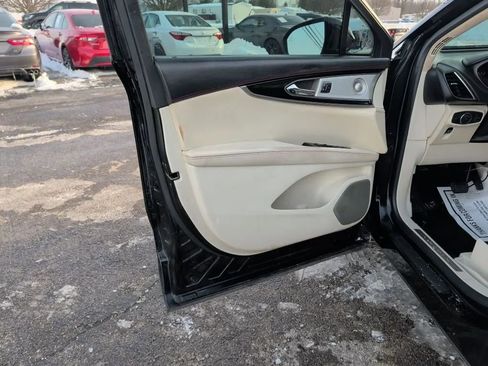 Used 2016 Lincoln MKX Black Label w/ Technology Package image 13