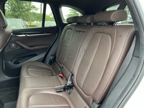 Used 2017 BMW X1 xDrive28i AWD/4WD image 33
