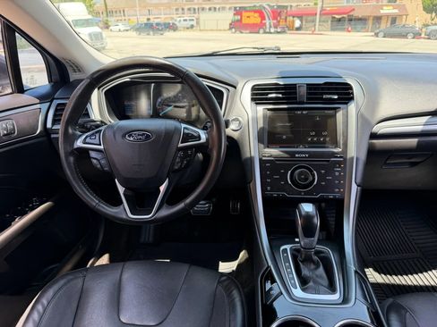 Used 2015 Ford Fusion Titanium FWD image 15
