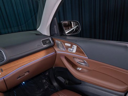 New 2026 Mercedes-Benz GLS 450 4MATIC image 28