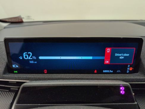 Certified 2025 Ford Mustang Mach-E Premium image 24