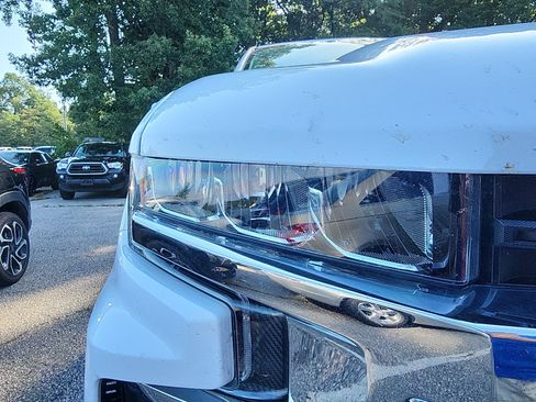 Used 2020 Chevrolet Silverado 1500 LT w/ All-Star Edition AWD/4WD image 8