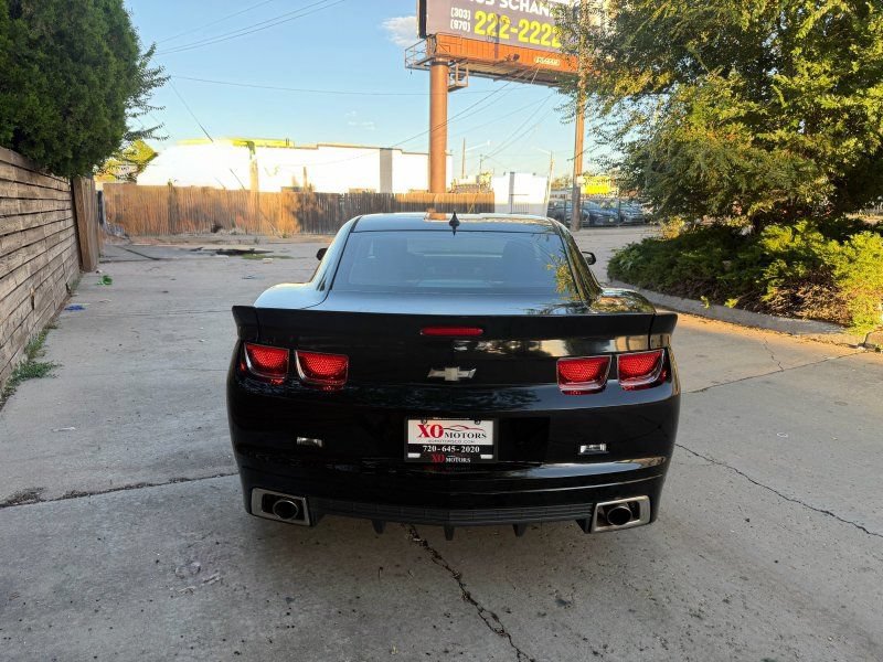 Used 2013 Chevrolet Camaro LS RWD image 6
