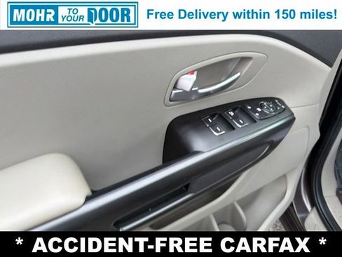 Used 2018 Kia Sedona LX FWD image 13