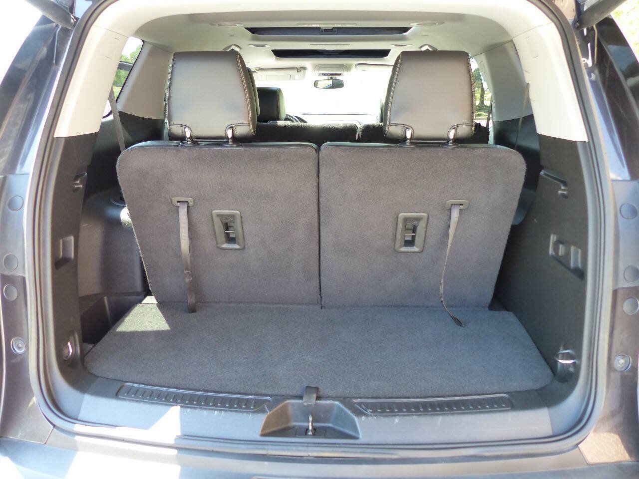 Used 2017 GMC Acadia SLT AWD/4WD image 49