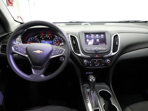 Certified 2020 Chevrolet Equinox LT AWD/4WD image 2