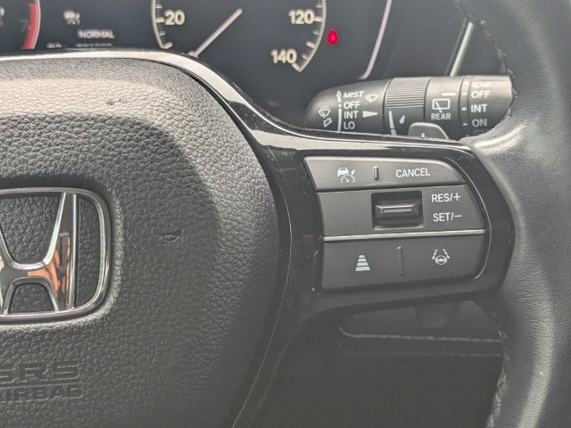 Certified 2024 Honda Pilot Touring image 18