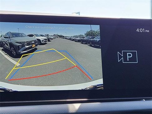 New 2025 Hyundai Tucson SEL image 10