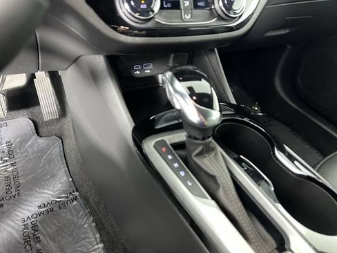 Used 2024 Buick Envista Sport Touring FWD image 15