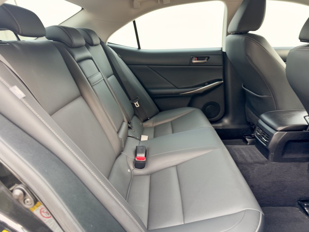 Used 2017 Lexus IS 300 AWD w/ Premium Package image 29