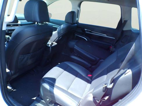 Used 2023 Kia Telluride S w/ S Sunroof Package AWD/4WD image 9