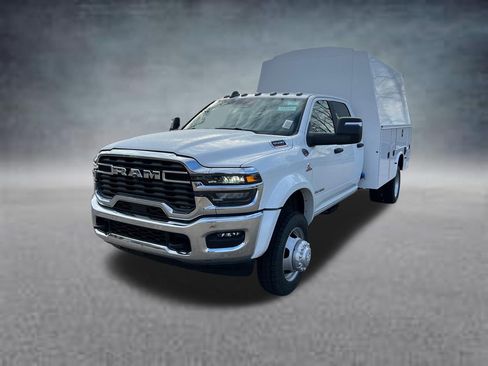 New 2026 RAM 5500 Tradesman image 10