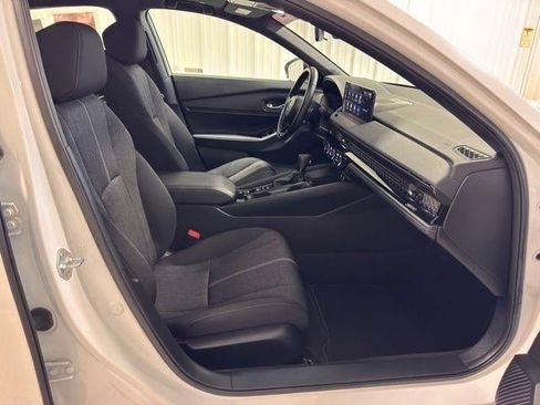 Used 2023 Honda Accord Sport image 18