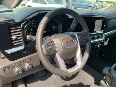 New 2026 GMC Sierra 1500 Elevation image 14