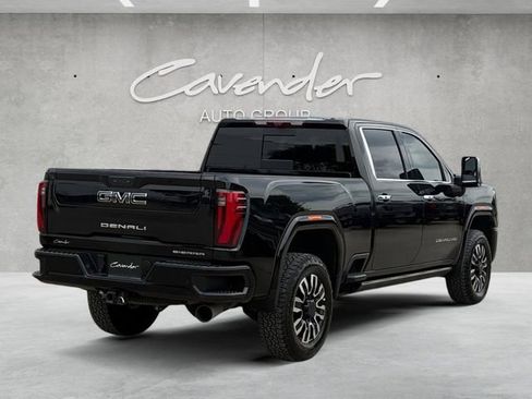 Used 2024 GMC Sierra 2500 Denali Ultimate AWD/4WD image 16