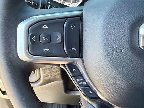 Used 2025 RAM 1500 Big Horn AWD/4WD image 17