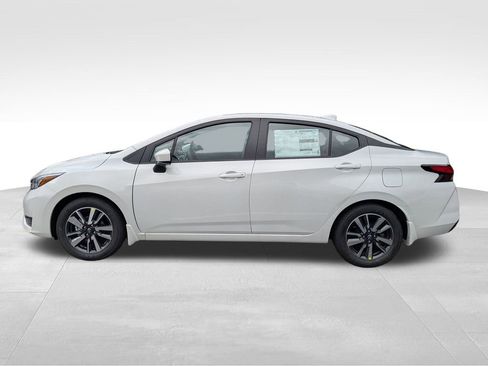 New 2025 Nissan Versa SV w/ Trunk Package image 12