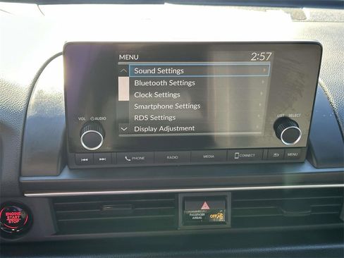 Certified 2025 Honda Pilot Sport image 18