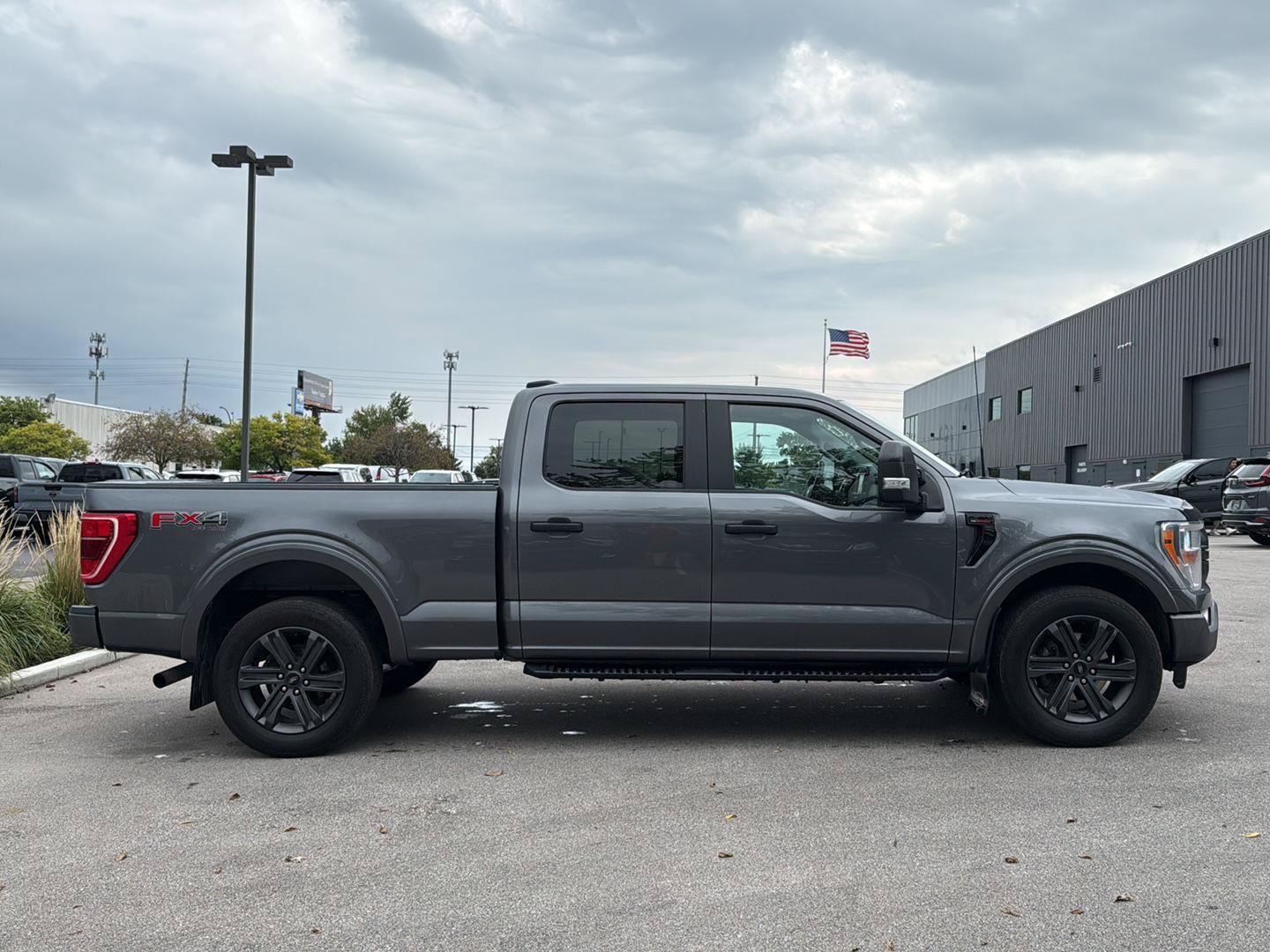 Used 2022 Ford F150 XLT w/ Trailer Tow Package AWD/4WD image 2