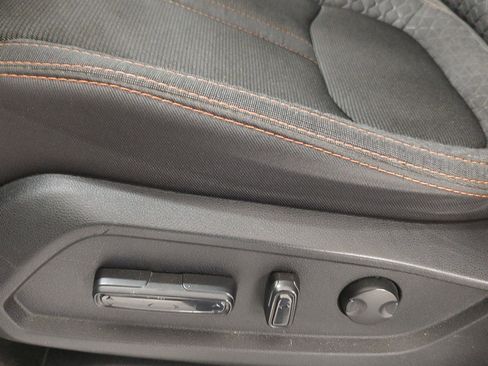 Used 2023 Honda Pilot Sport image 3