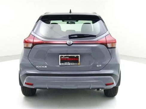 Certified 2023 Nissan Kicks SR image 7