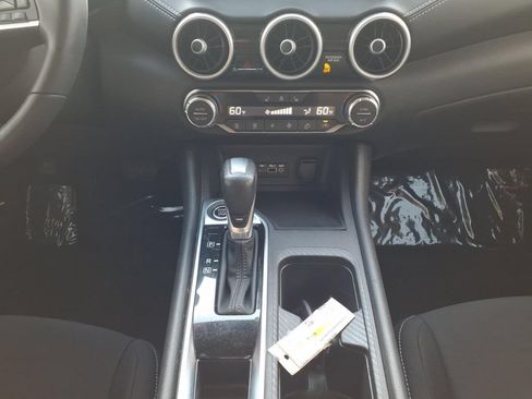 Used 2024 Nissan Sentra SV w/ All-Weather Package FWD image 11