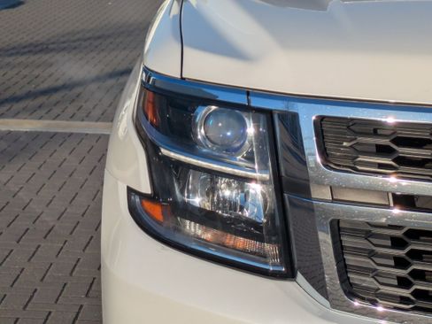 Used 2016 Chevrolet Tahoe LT image 11