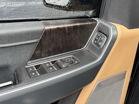 Used 2021 Ford F150 Lariat AWD/4WD image 18