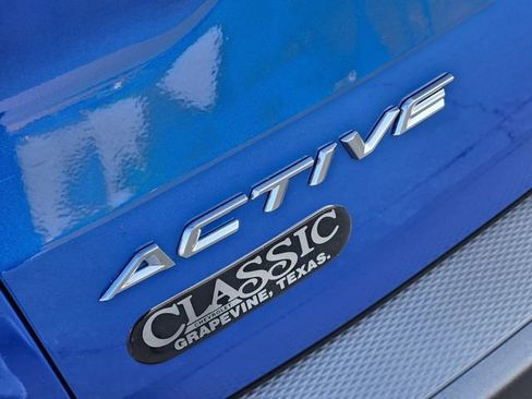 Used 2023 Ford Escape Active w/ Cold Weather Package image 9