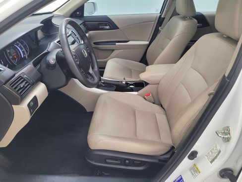 Used 2014 Honda Accord Touring image 20