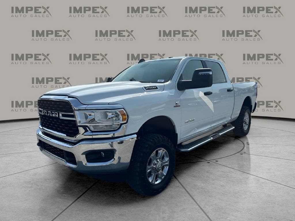 Used 2024 RAM 2500 Big Horn AWD/4WD image 1