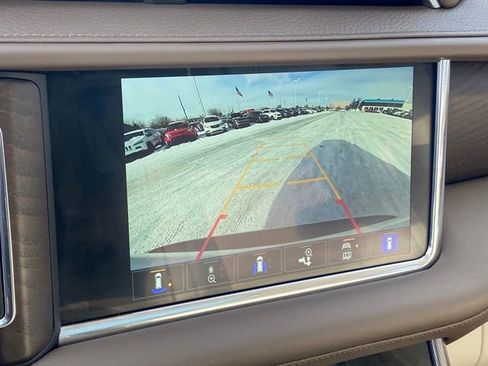 Certified 2022 GMC Yukon XL Denali image 10