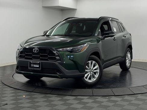 New 2026 Toyota Corolla Cross LE FWD image 2
