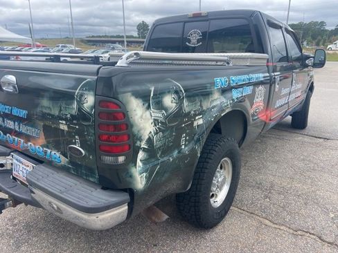 Used 2000 Ford F250 Lariat image 6