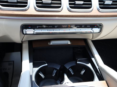 Certified 2024 Mercedes-Benz GLE 350 4MATIC image 41