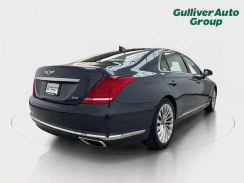 Used 2017 Genesis G90 3.3T Premium RWD image 8