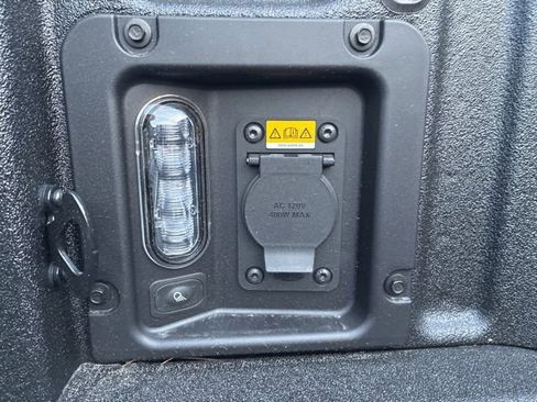 New 2025 Ford Maverick Tremor AWD/4WD image 8